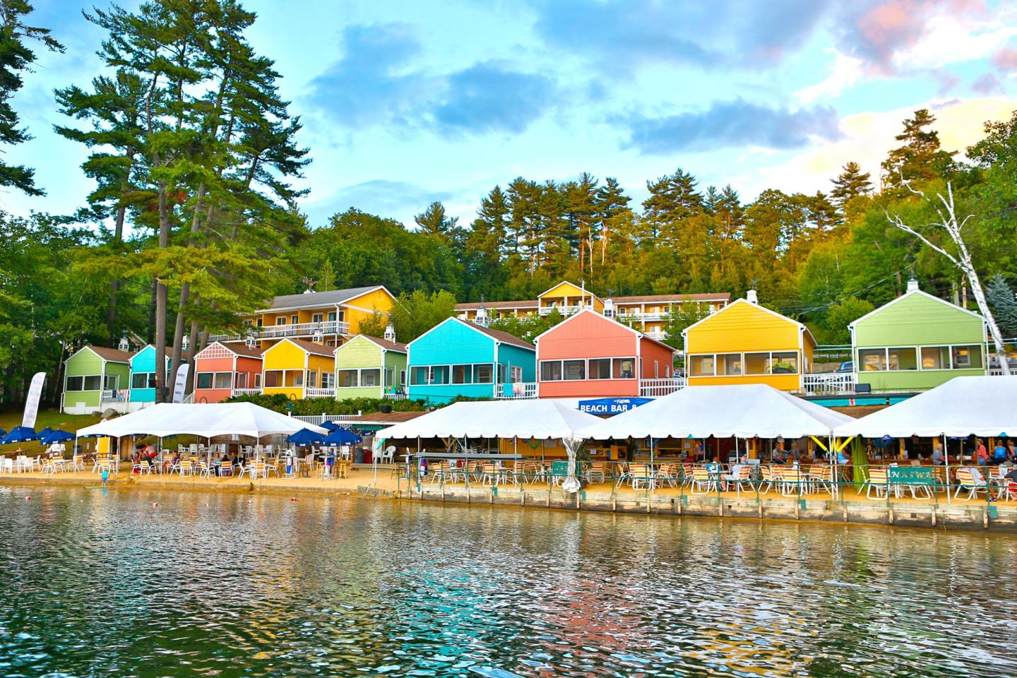 Отели все включено на озере. Озеро Уиннипесоки. Виннипесоки. Laconia New Hampshire.