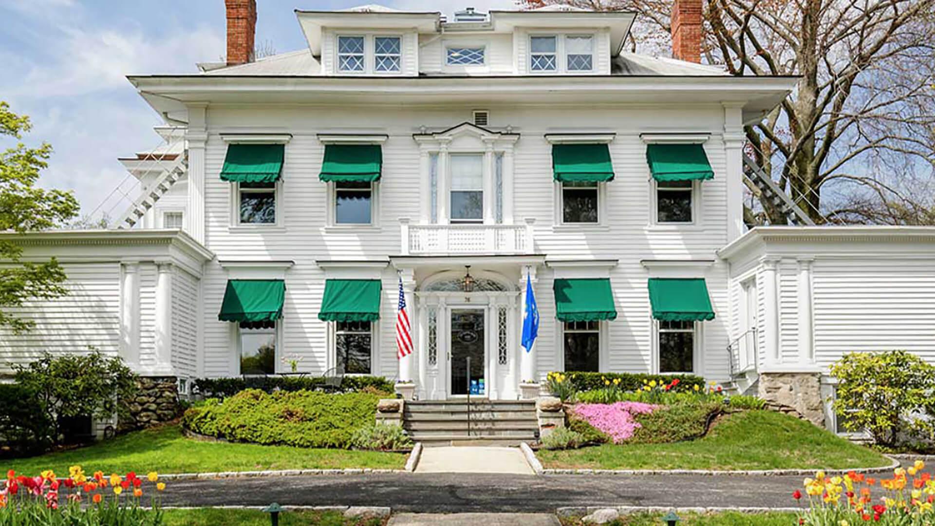 Greenwich CT B&B Lodging For Unique Getaways + Vacations | Stanton ...