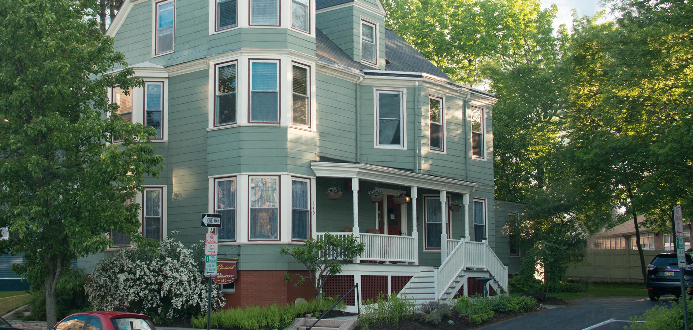 Portland, ME Bed & Breakfasts | The Chadwick Bed & Breakfast