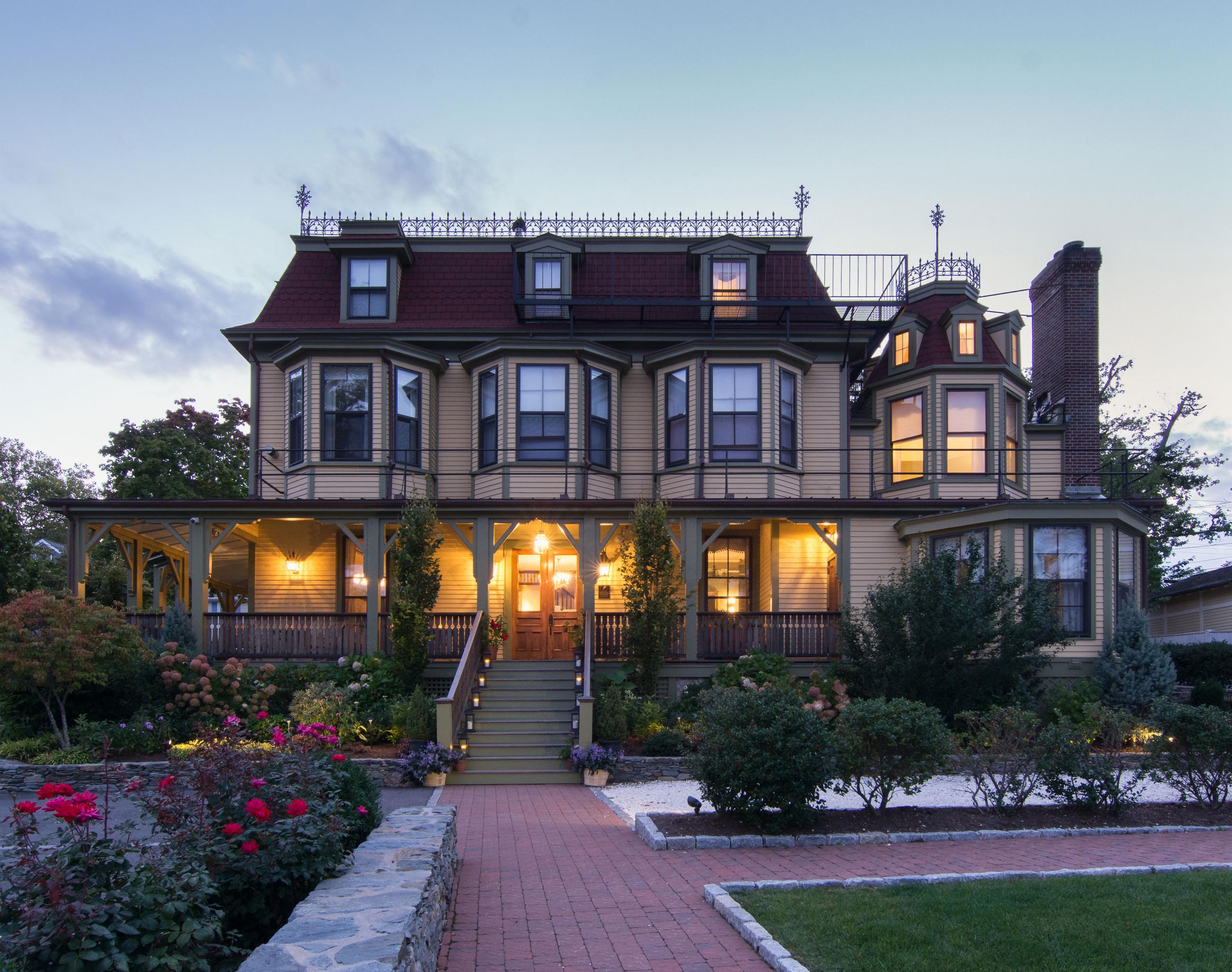 Bed And Breakfast Lodging In Newport, RI - Unique Getaways & Vacations ...